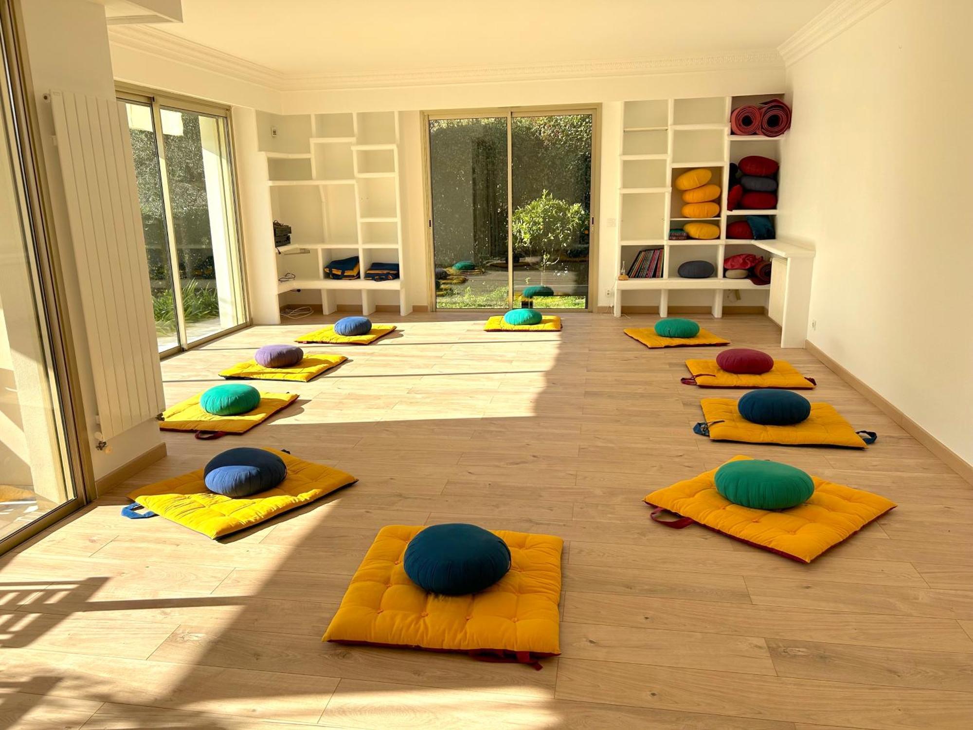 Rez De Jardin De 65M2 Dans Villa A Nizza Esterno foto